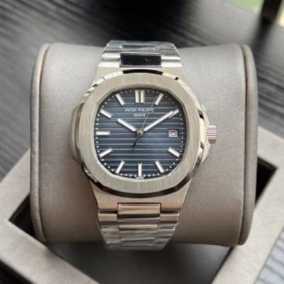 PATEK PHILIPPE Nautilus Day date 5711  Automatic Movement 42mm Watch